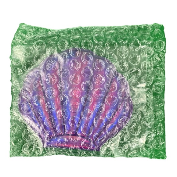 Purple Holographic Sea Shell Compact Mirror - Picture 13 of 15